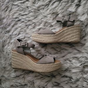 Circus Gray Espadrille Wedges 8.5